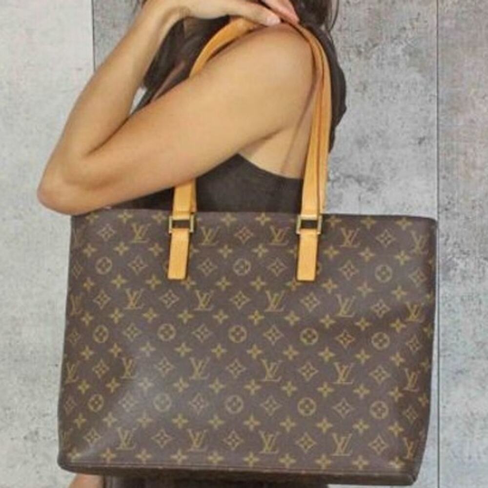 ⭐🔥AUTHENTIC🔥⭐ Louis Vuitton Monogram Luco Tote Bag